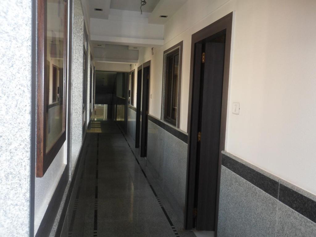 Hotel Esteem Καλκούτα Εξωτερικό φωτογραφία