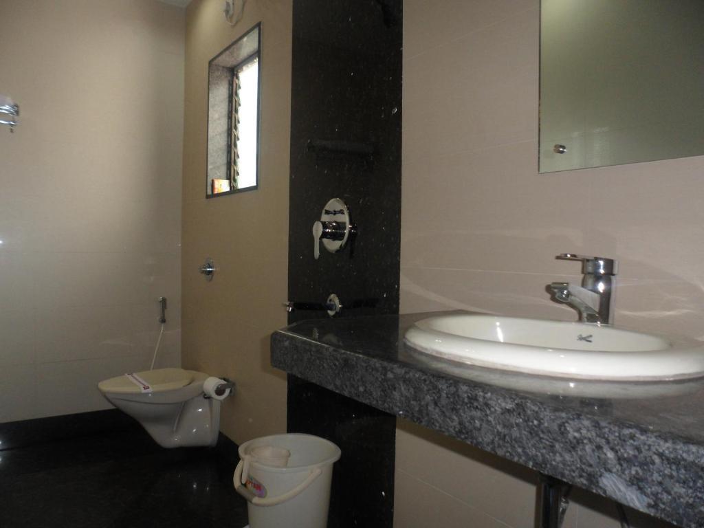 Hotel Esteem Καλκούτα Δωμάτιο φωτογραφία