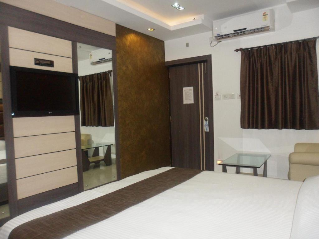 Hotel Esteem Καλκούτα Δωμάτιο φωτογραφία