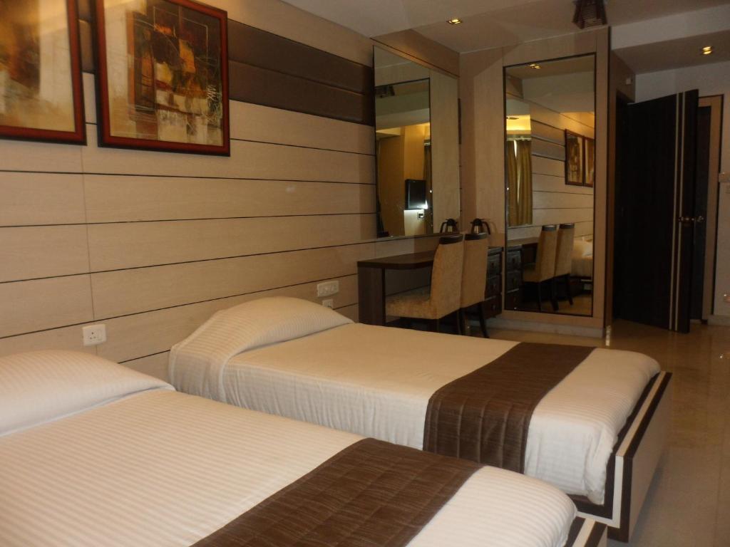 Hotel Esteem Καλκούτα Δωμάτιο φωτογραφία