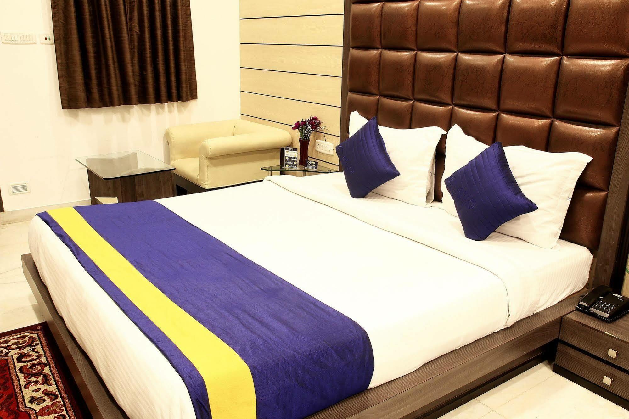 Hotel Esteem Καλκούτα Εξωτερικό φωτογραφία